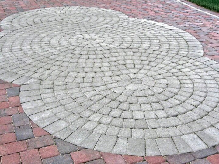 Circular Paver Pattern