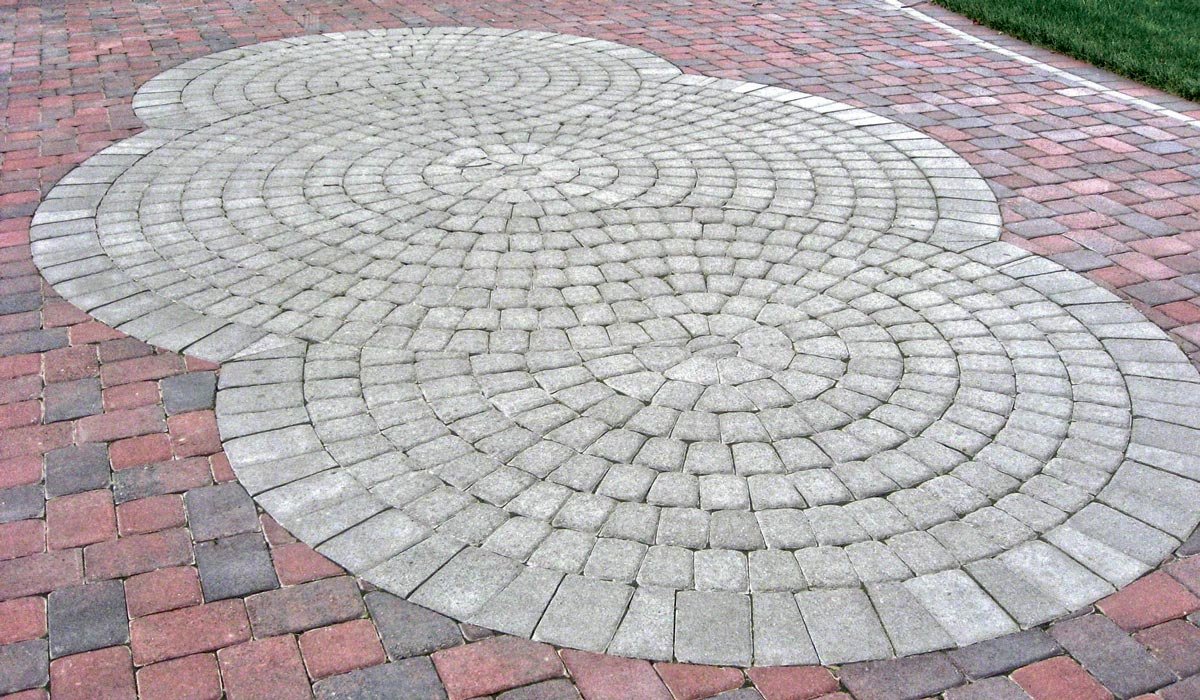 Circular Paver Pattern